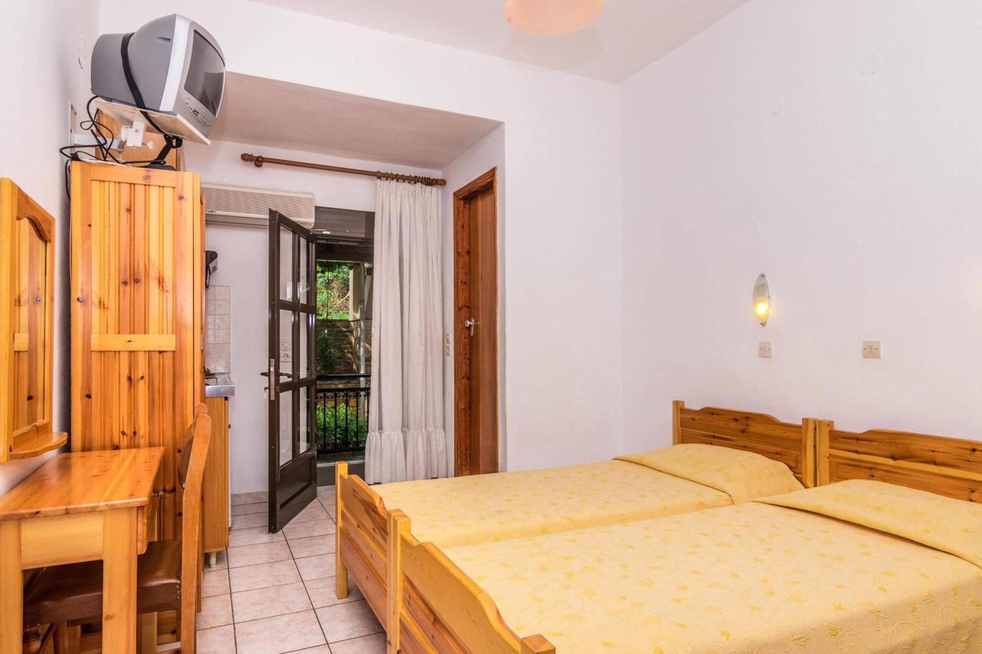 Studios Stefania Skala Potamia  Bagian luar foto